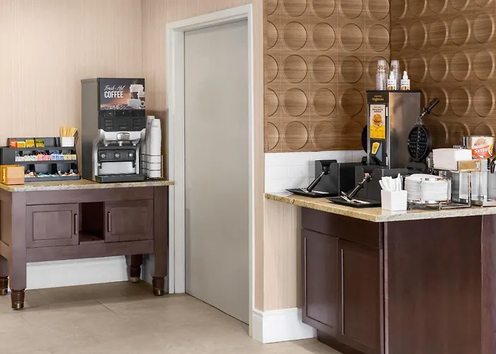 Wingate By Wyndham Cranberry