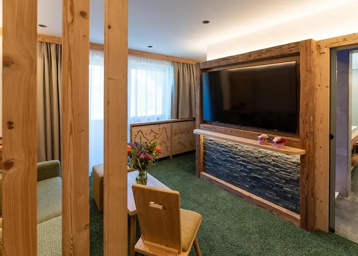 Hotels in Maurach (Achensee)