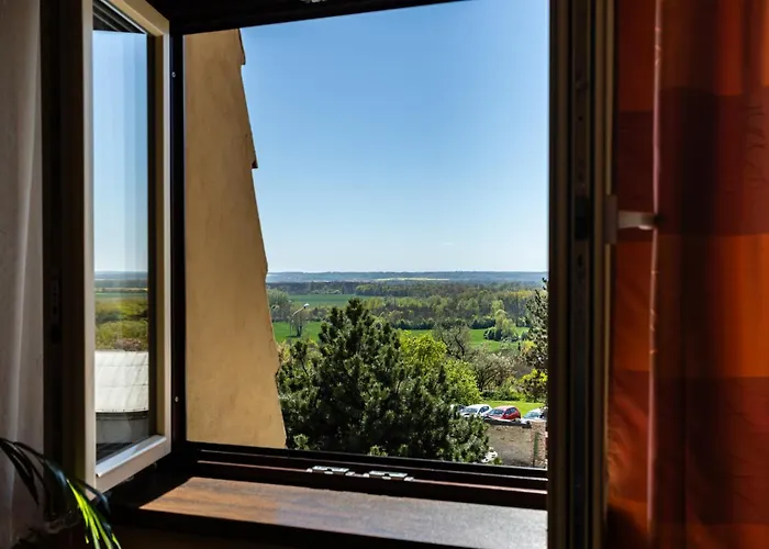 Hotel Jaro