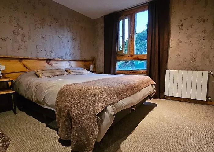 Ruca Pehuen Eco-Lodge De Montana