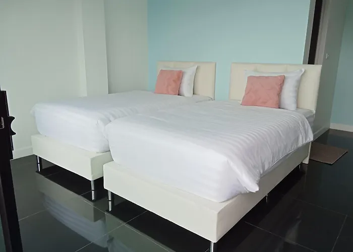 J-Boutique Hotel เจ-บูทีค โฮเทล