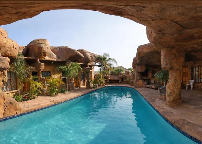 Ndou The Rocks Lodge