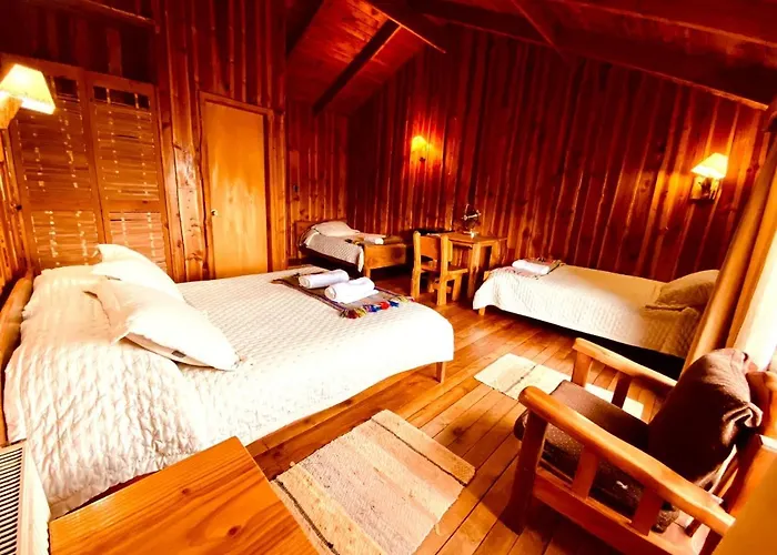 Hosteria-Cabanas Rucapillan