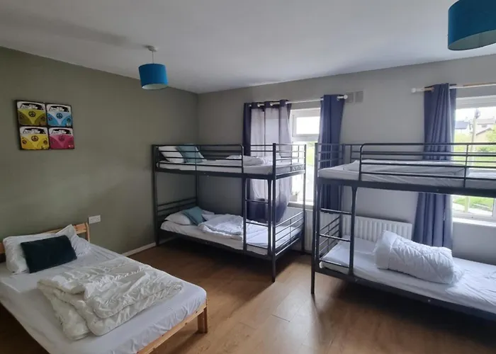 Rougey Lodge Hostel