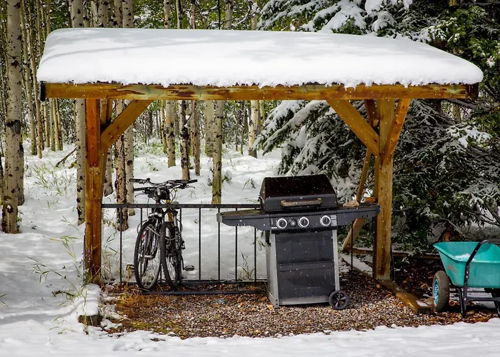 HI Kananaskis Wilderness - Hostel