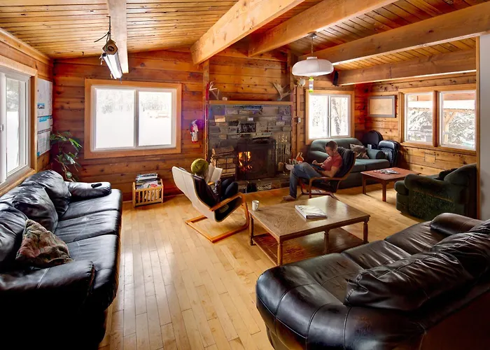 HI Kananaskis Wilderness - Hostel