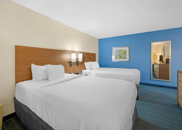 Sleep Inn & Suites Altoona North