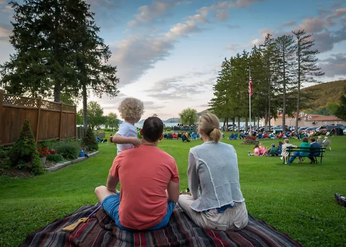 Holiday Inn Express & Suites Cooperstown By Ihg