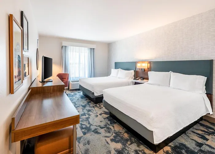 Largo Cheap Hotels