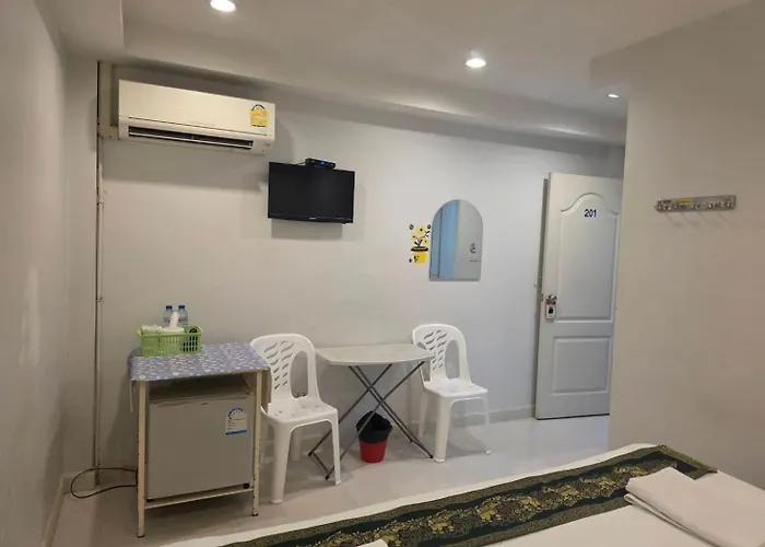 Cha-Am Fish Star Hotel