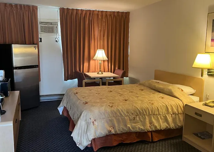 Dawson Creek Motels
