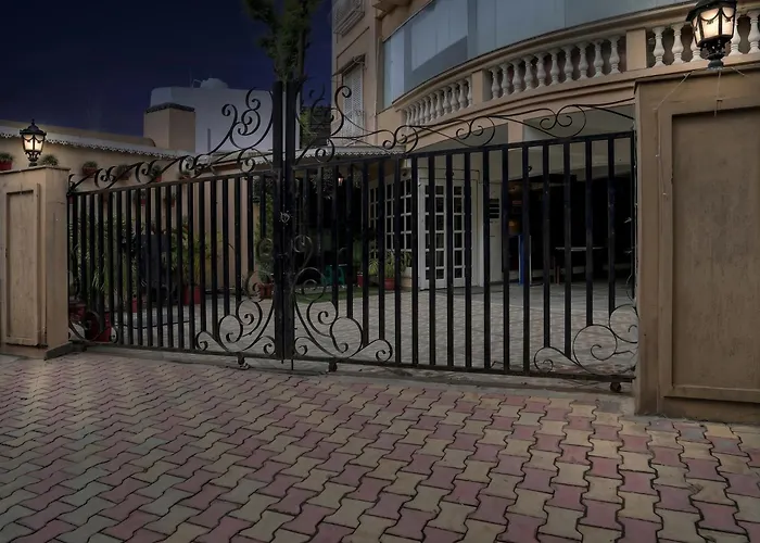 Townhouse Oak Rajpur Road Dehradun Formerly Mayvillas