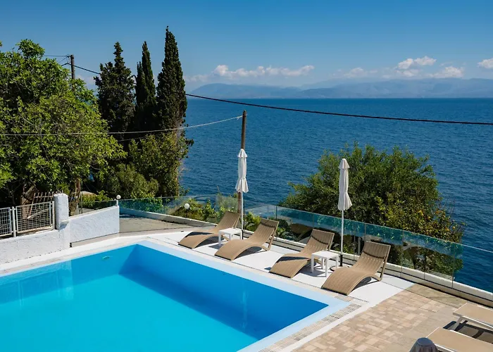 Siora Leni Hotel