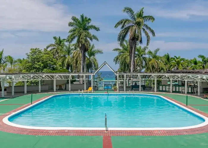 Montego Bay Beach hotels