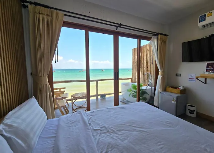 De' Ocean Land เดอโอเชี่ยนแลนด์ เกาะล้าน