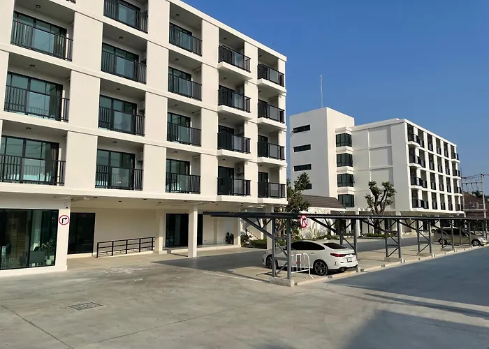 Pinotel Prachuap - โรงแรมพิโนเทล ประจวบ