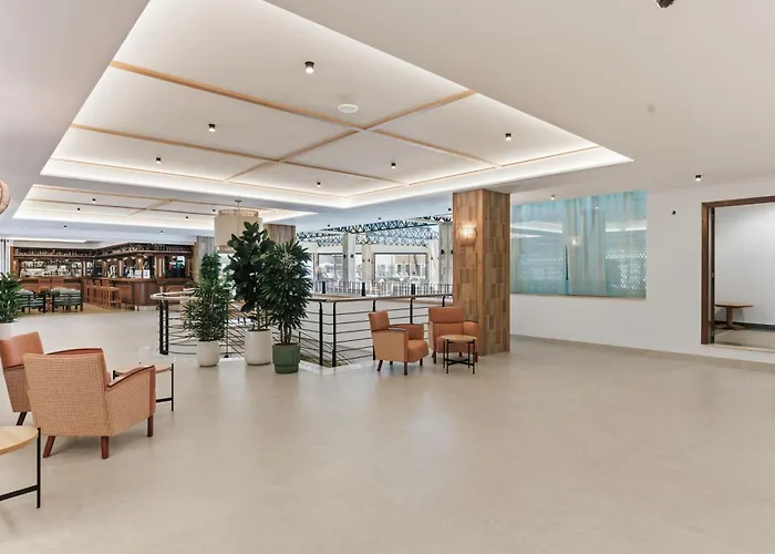Aquasol Aparthotel