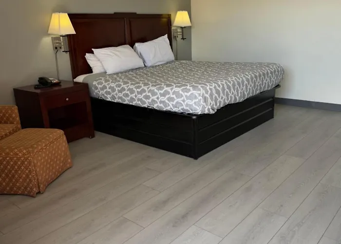 Budget Inn Motel