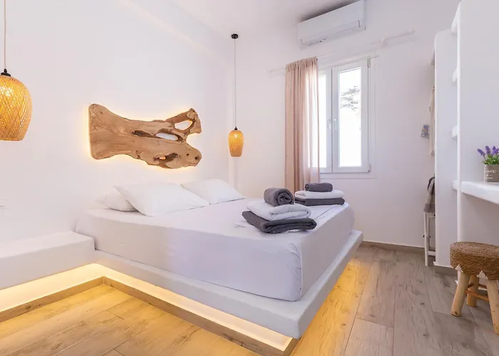 Alexandra Suites - Mykonos Port