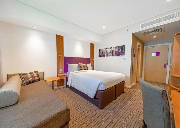 Premier Inn Abu Dhabi Airport Business Park