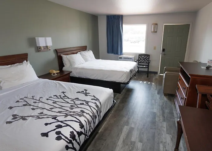 Chincoteague Inn