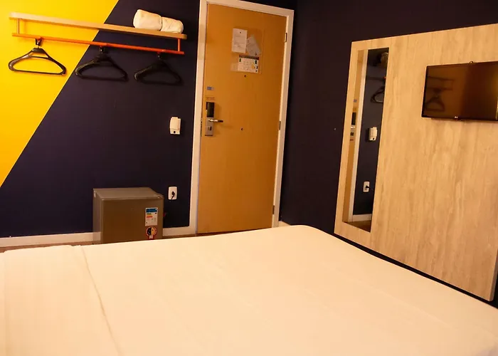 Ibis Budget Muriae
