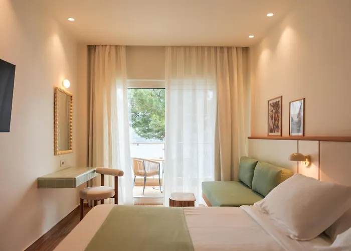 Akrotiri Beach Resort Hotel&Spa - Adult Friendly