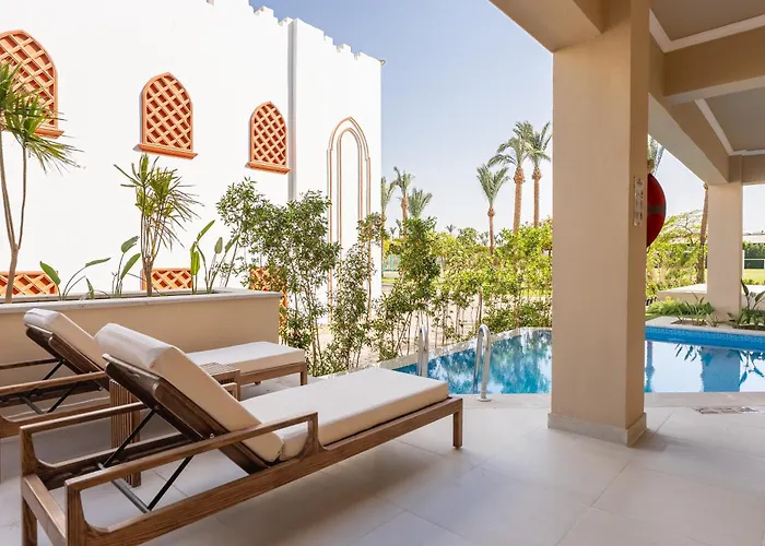 Sunrise Mamlouk Palace Resort
