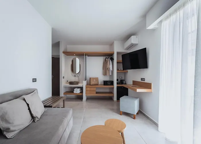 Batis Beach Hotel
