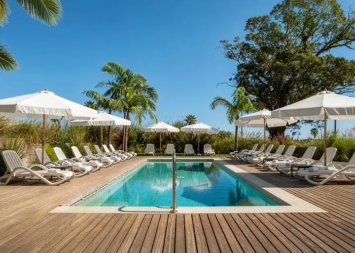 Costa Colonia - Riverside Boutique Hotel