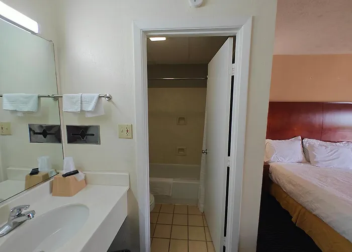 Travelodge By Wyndham Richmond Kentucky