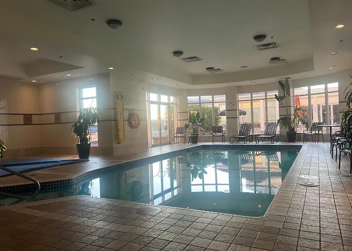 Hilton Garden Inn Montreal Airport