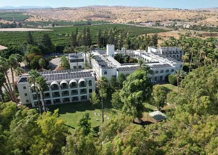 Hi - Karei Deshe Hostel