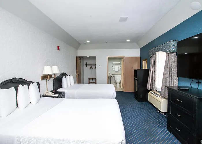 Chateau Hotel And Conference Center