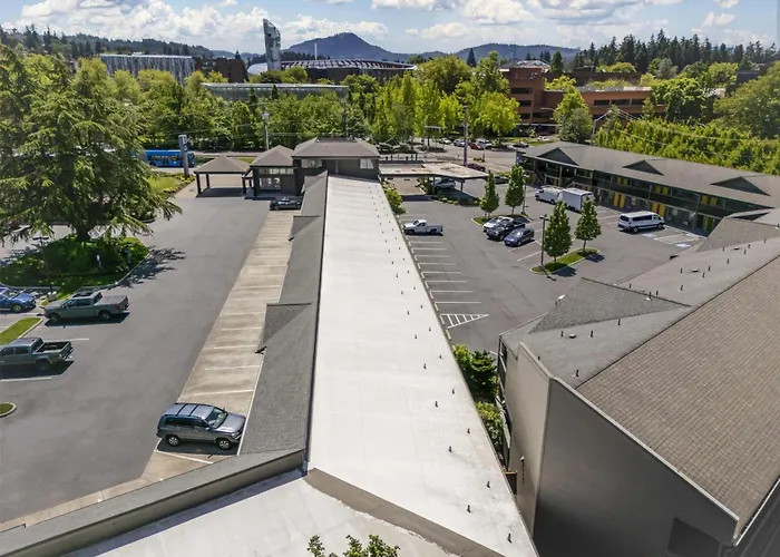 Best Western New Oregon Motel