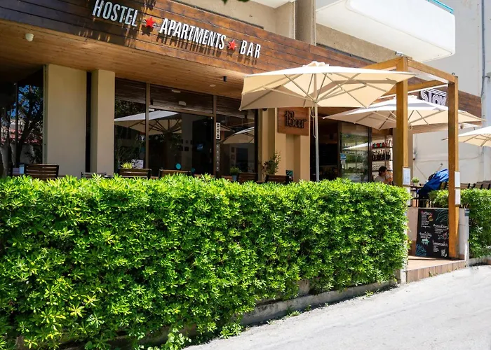 STAY Rhodes HoStel&Bar