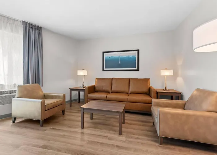 Quality Inn & Suites Hermosa Beach