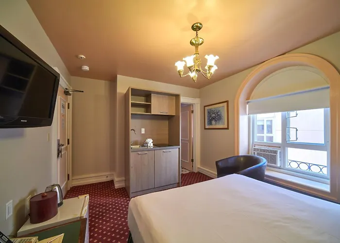 Bedford Regency Hotel, Trademark Collection By Wyndham