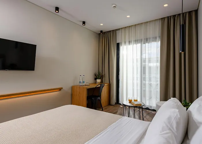 Mary Hotel