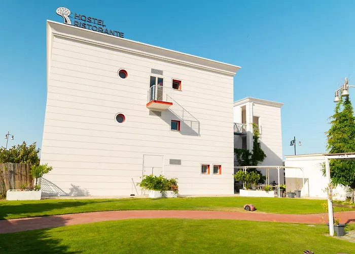 Glemerald Hostel