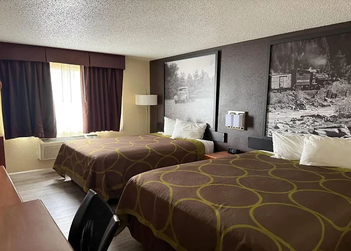 Super 8 By Wyndham Fountain