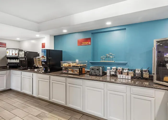 Best Western Plus Chesapeake Bay-Norfolk