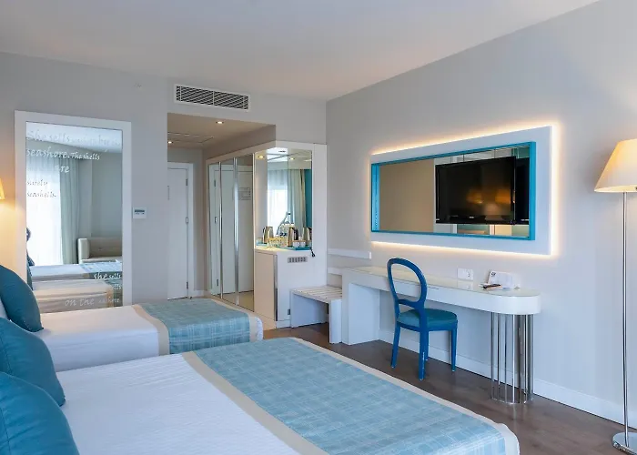 Seashell Resort Hotel & Spa