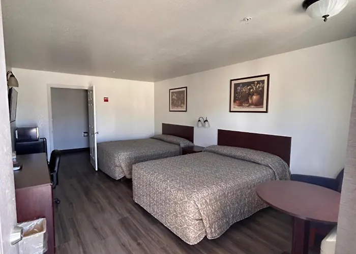 Shady Motel