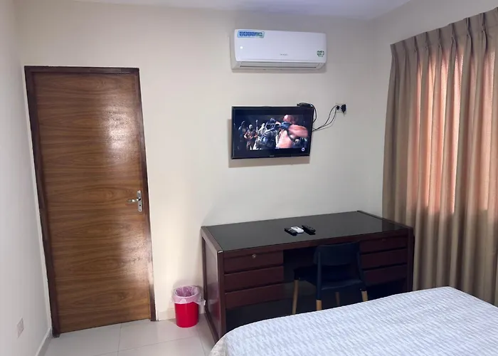 Sur Backpackers