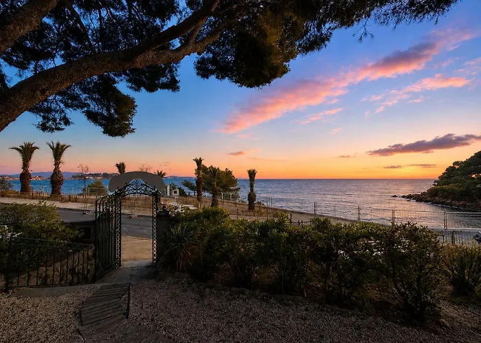 Hotel Vtf Clairefont - Bandol