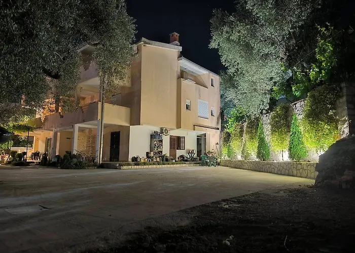 Olive Garden Apartment