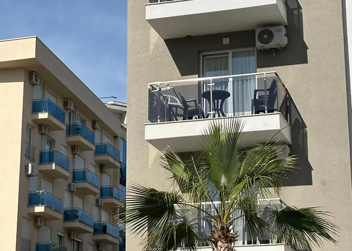 Hotel LEODORI 3 suites