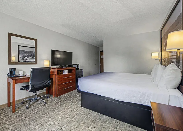 Monticello Motels