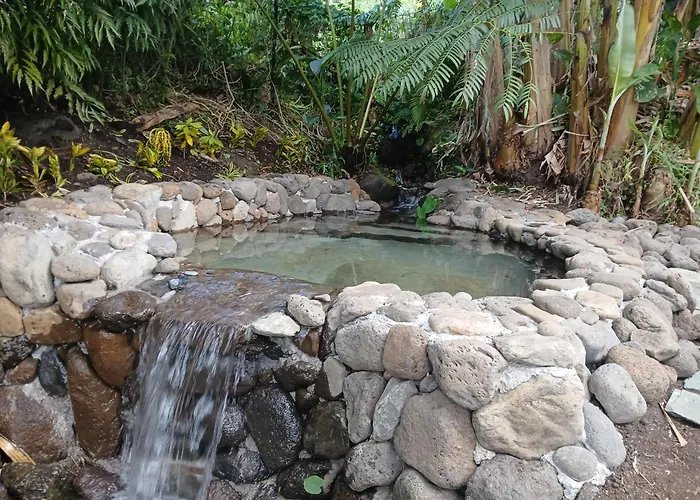 Ohana Beach Hostel Bungalows & Dortoir